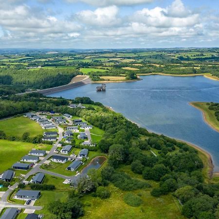 Primrose Lodge, 25 Roadford Lake Lodges 리프턴 외부 사진